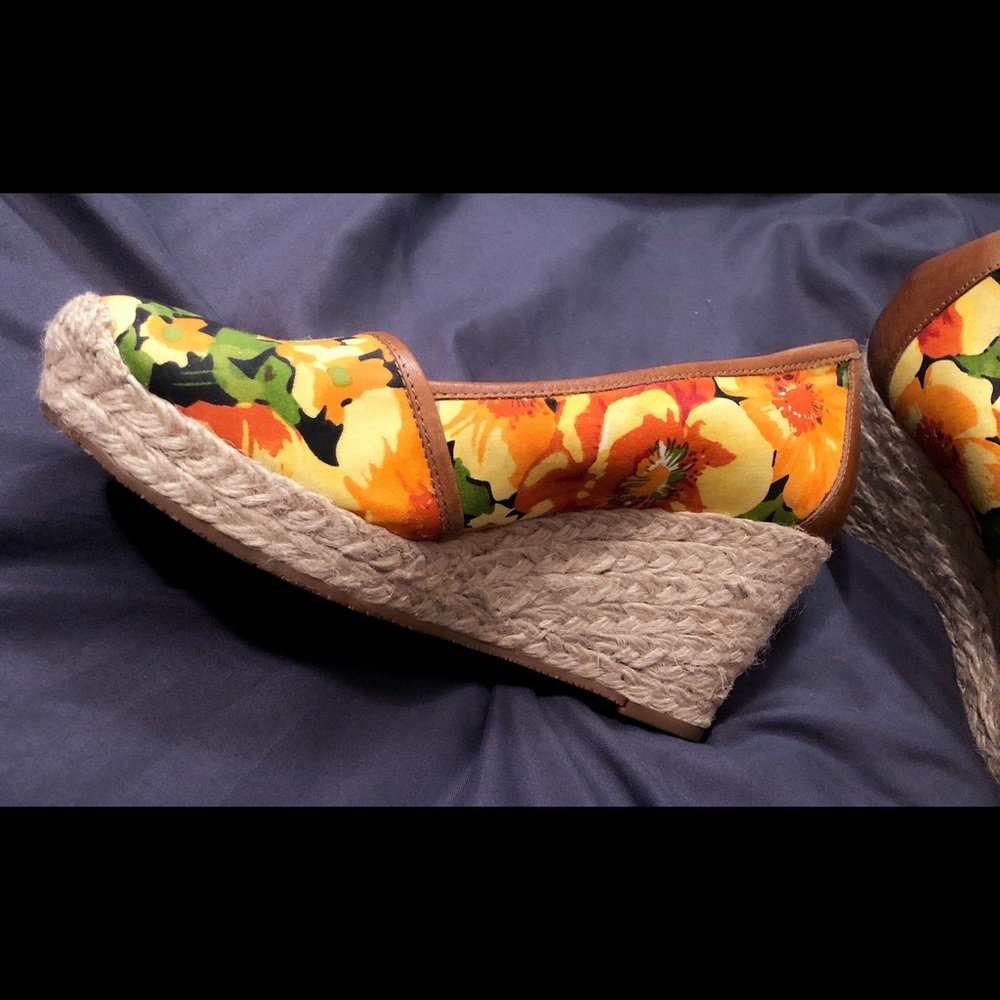 Floral Wedge Heels